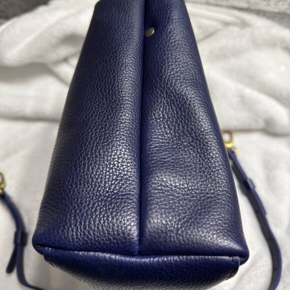 Portland Leather Large Premium Raindrop with zipper.  Cobalt. - Picture 5 of 7